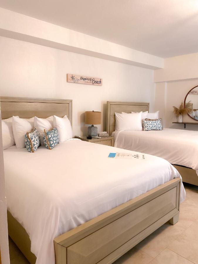 Tres Palmas By La Cambija Hotel Rincon Exterior photo