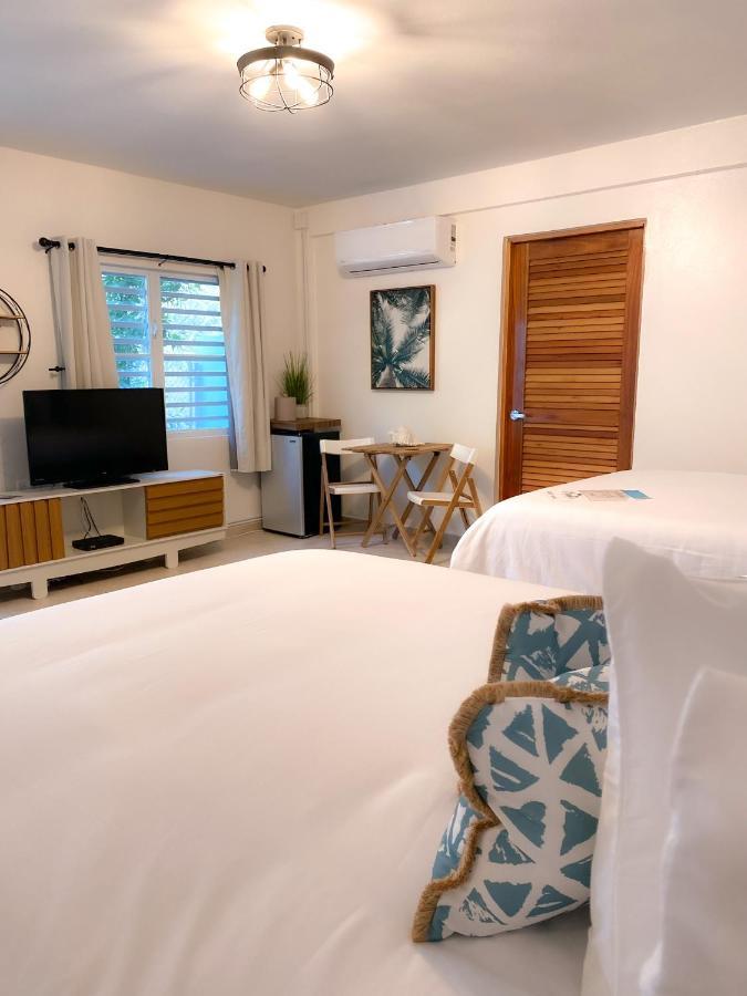 Tres Palmas By La Cambija Hotel Rincon Exterior photo